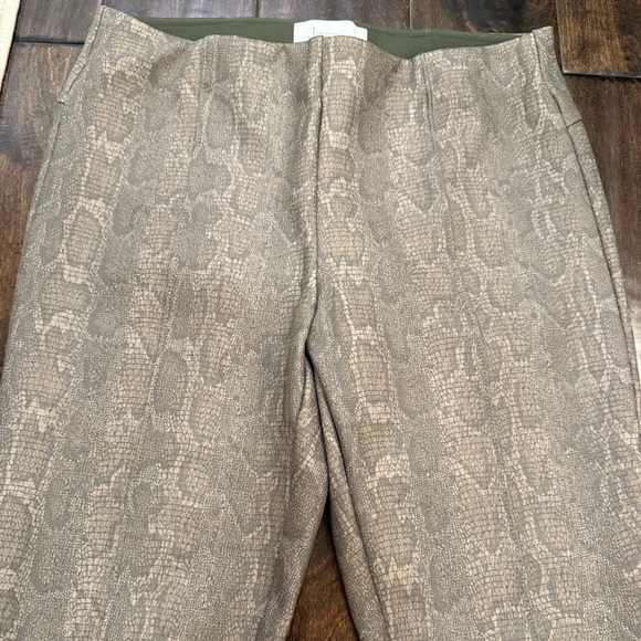 Anthropologie Carbon Snake Print Pull On Zipper Ankle Ponte Legging Pant Size 29 - Picture 3 of 10